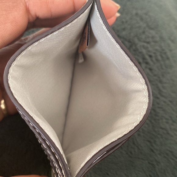 Slim ID Card Case in embossed leather - Picture 4 of 5